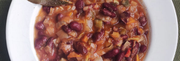 Judías rojas con verduras