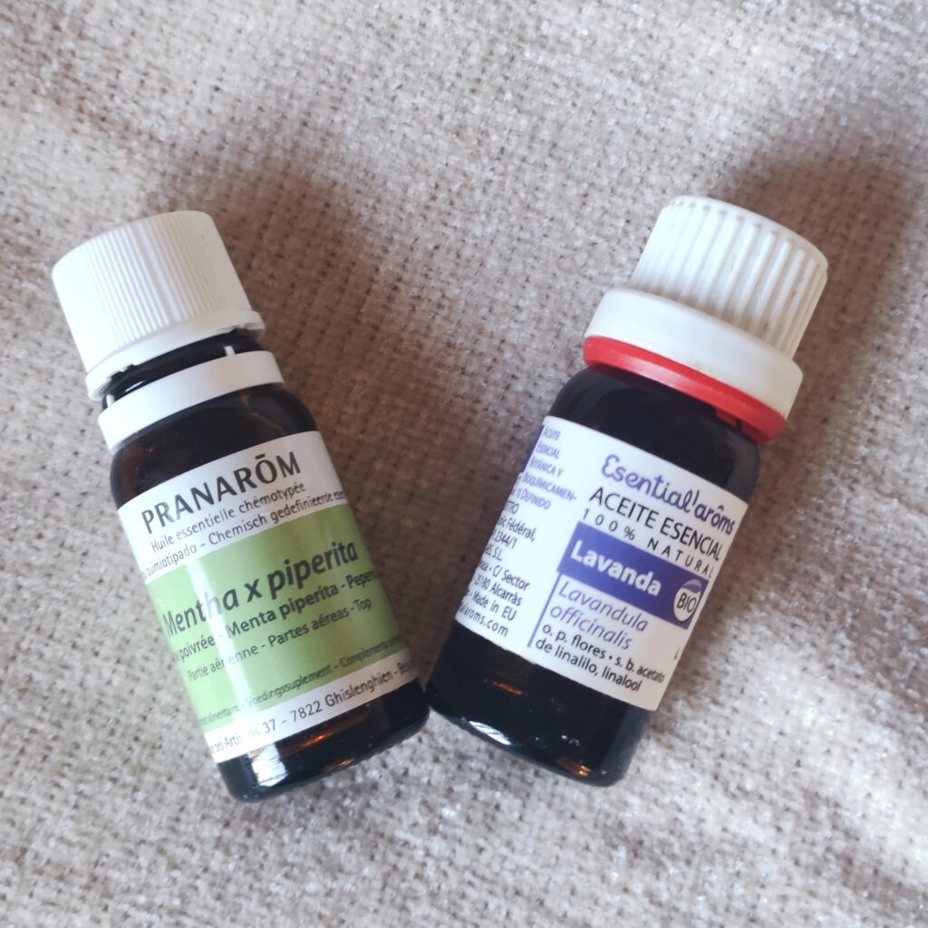 Aceites esenciales de lavanda y menta piperita