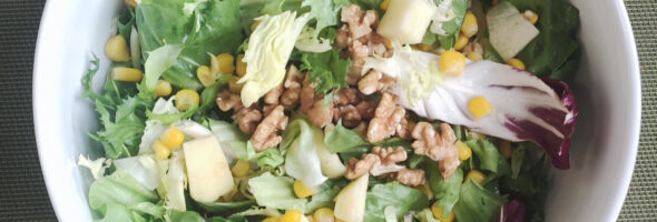 Ensalada de manzana y nueces