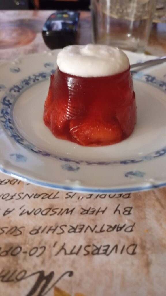 flan de frutos rojos