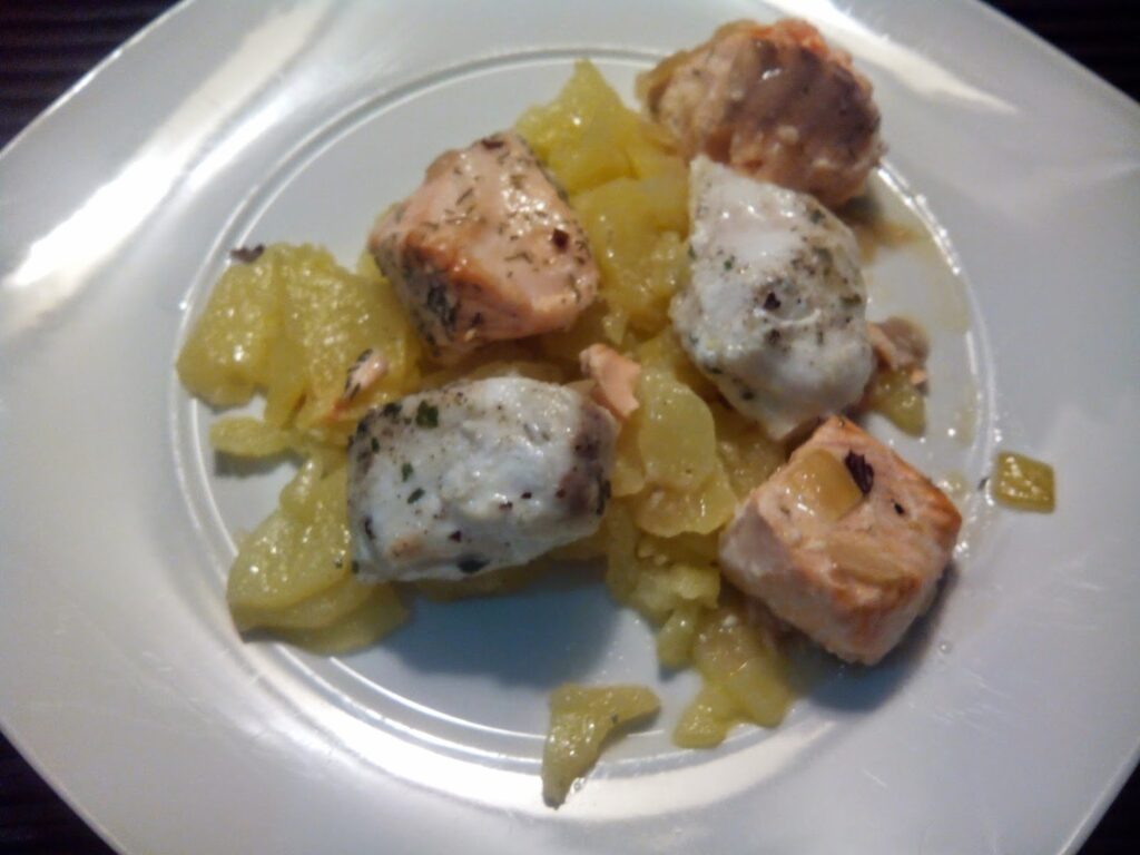 dados de merluza y salmón