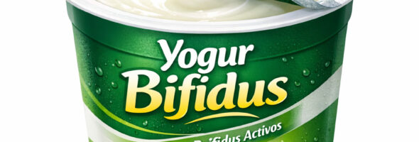 Las medias verdades de los yogures con cosas y alguna verdad completa